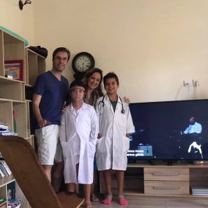 Dr. Pablo, Dra. Marília e FamíliaDakar - Senegal